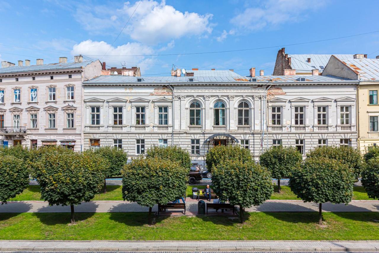 Центр На Вулиці Проспект Шевченка 12 Навпроти Макдональса З Балконом Apartment Lviv Luaran gambar