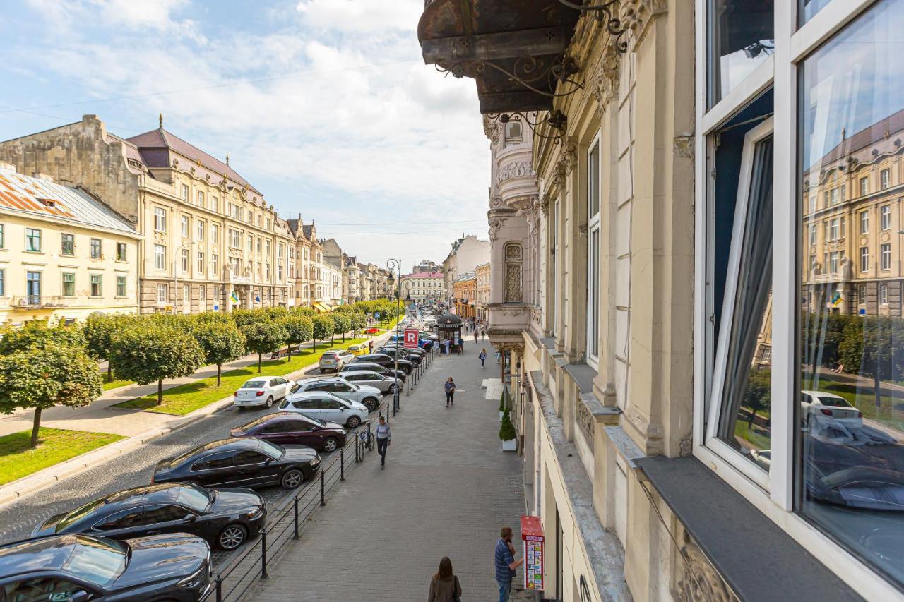 Центр На Вулиці Проспект Шевченка 12 Навпроти Макдональса З Балконом Apartment Lviv Luaran gambar