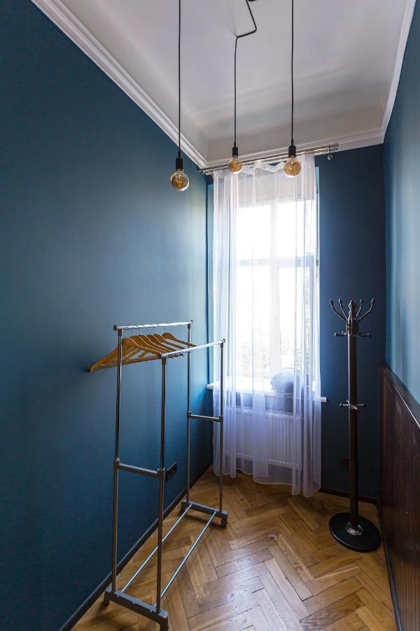 Центр На Вулиці Проспект Шевченка 12 Навпроти Макдональса З Балконом Apartment Lviv Luaran gambar